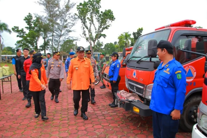 Apel Siaga Karhutla di Bengkayang, Sebastianus Darwis Ajak Bersatu Lawan Karhutla