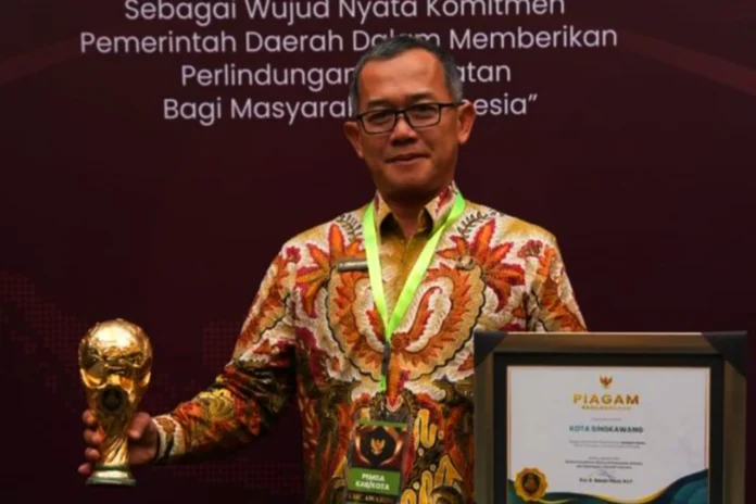 Singkawang Kembali Meraih UHC Pada UHC Award 2024