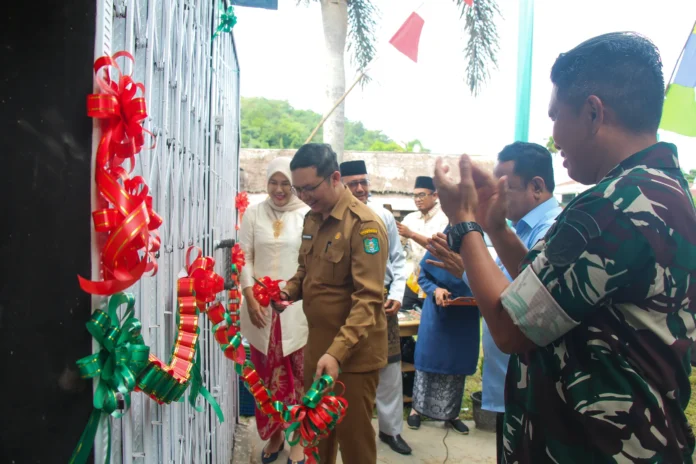 Wau, Singkawang Punya Kios Pangan