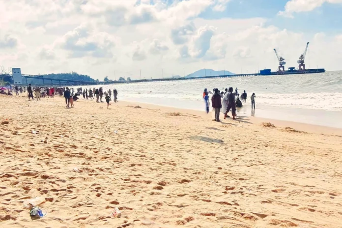 Apakah Benar Pantai Gratis Singkawang Tutup? Begini Penjelasannya