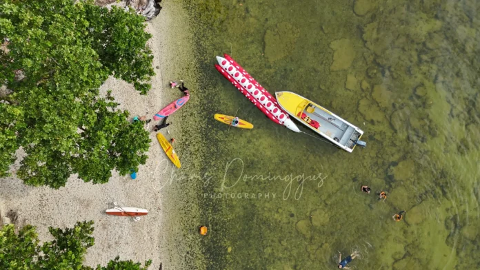 Pulau Lemukutan, Tempat Liburan Indah dan Murah