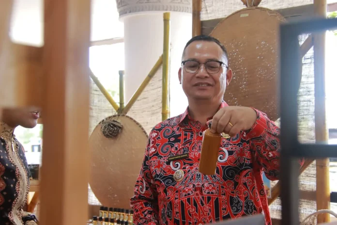 API Award 2025 di Bengkayang Buka Pameran Produk Unggulan Daerah