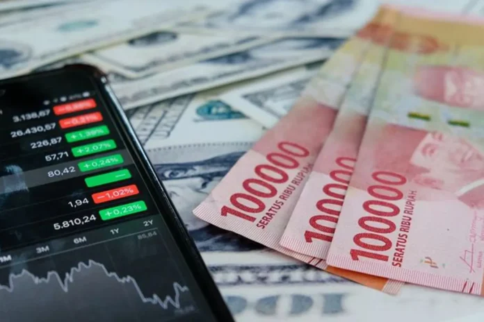 Rupiah Indonesia Melemah di Tengah Tekanan Global