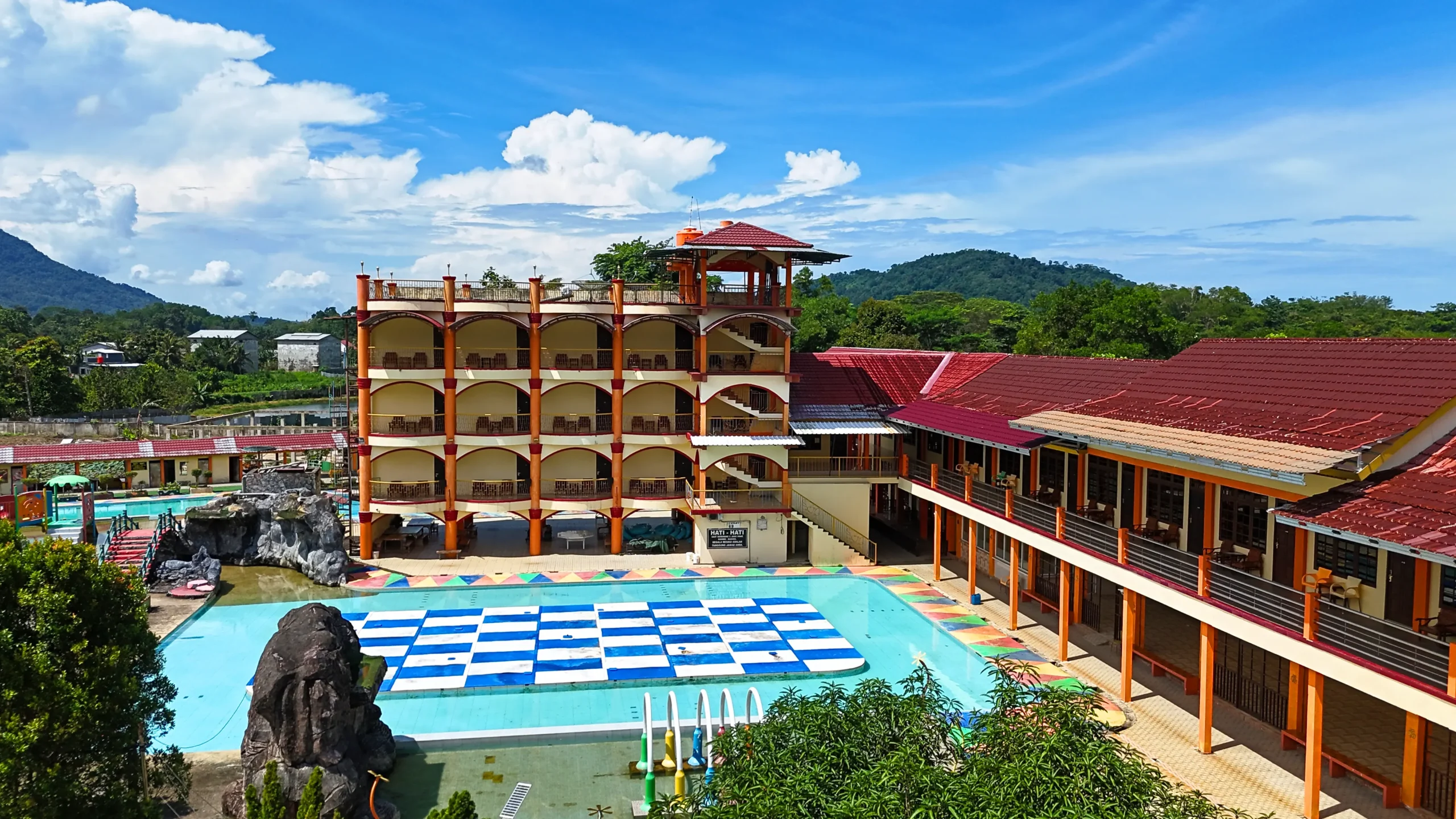 Hotel Taman Cinta Singkawang